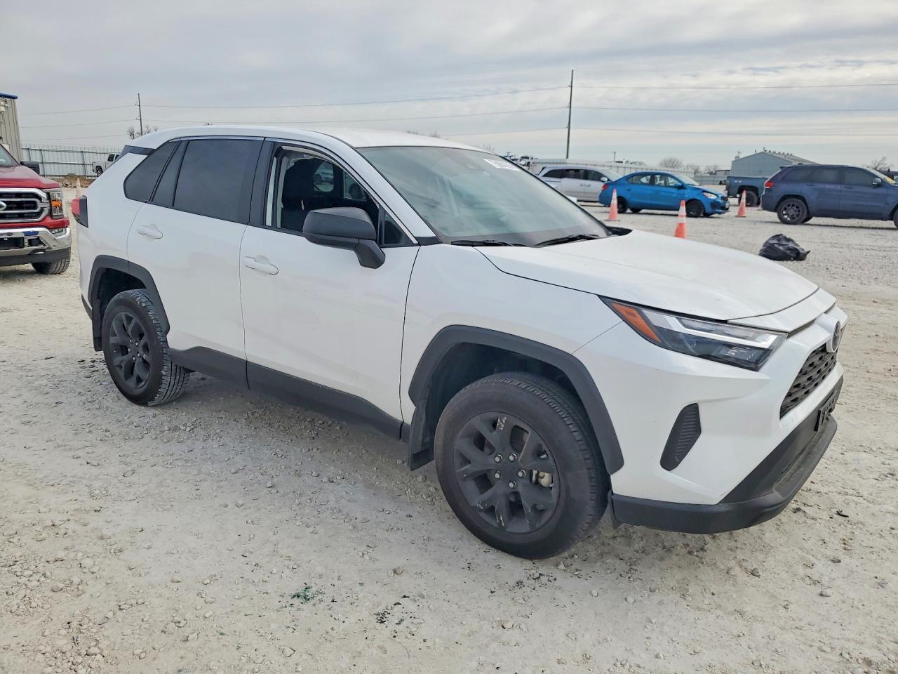 2025 Toyota Rav4 Le - zdjęcie 4