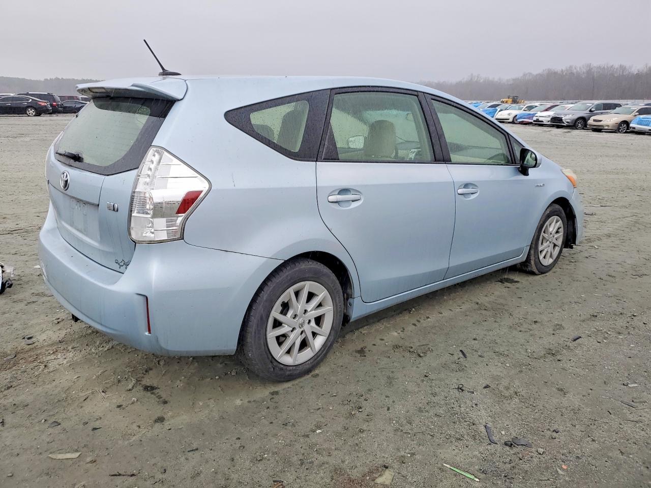 Toyota Prius - zdjęcie 3