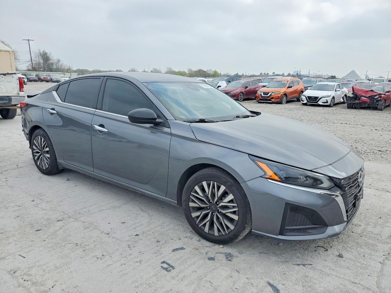 2024 Nissan Altima 2.5 Sv - zdjęcie 4