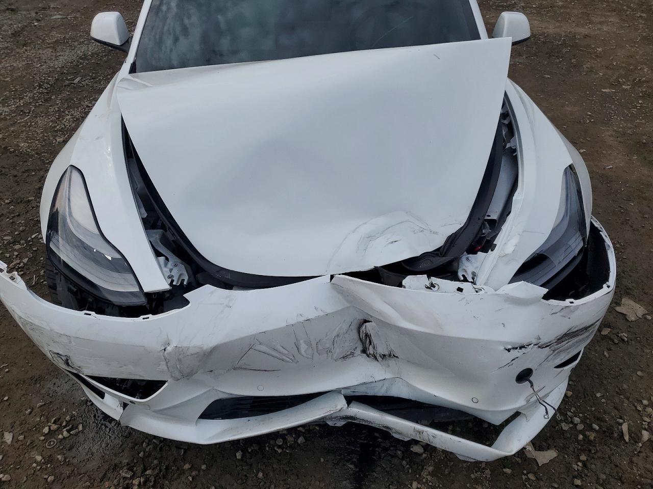 2022 Tesla Model 3 - zdjęcie 11