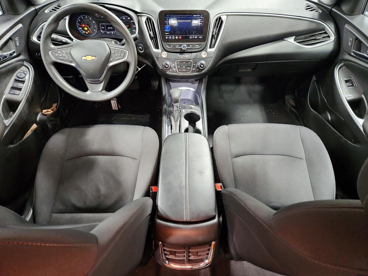 2024 Chevrolet Malibu Lt - zdjęcie 8