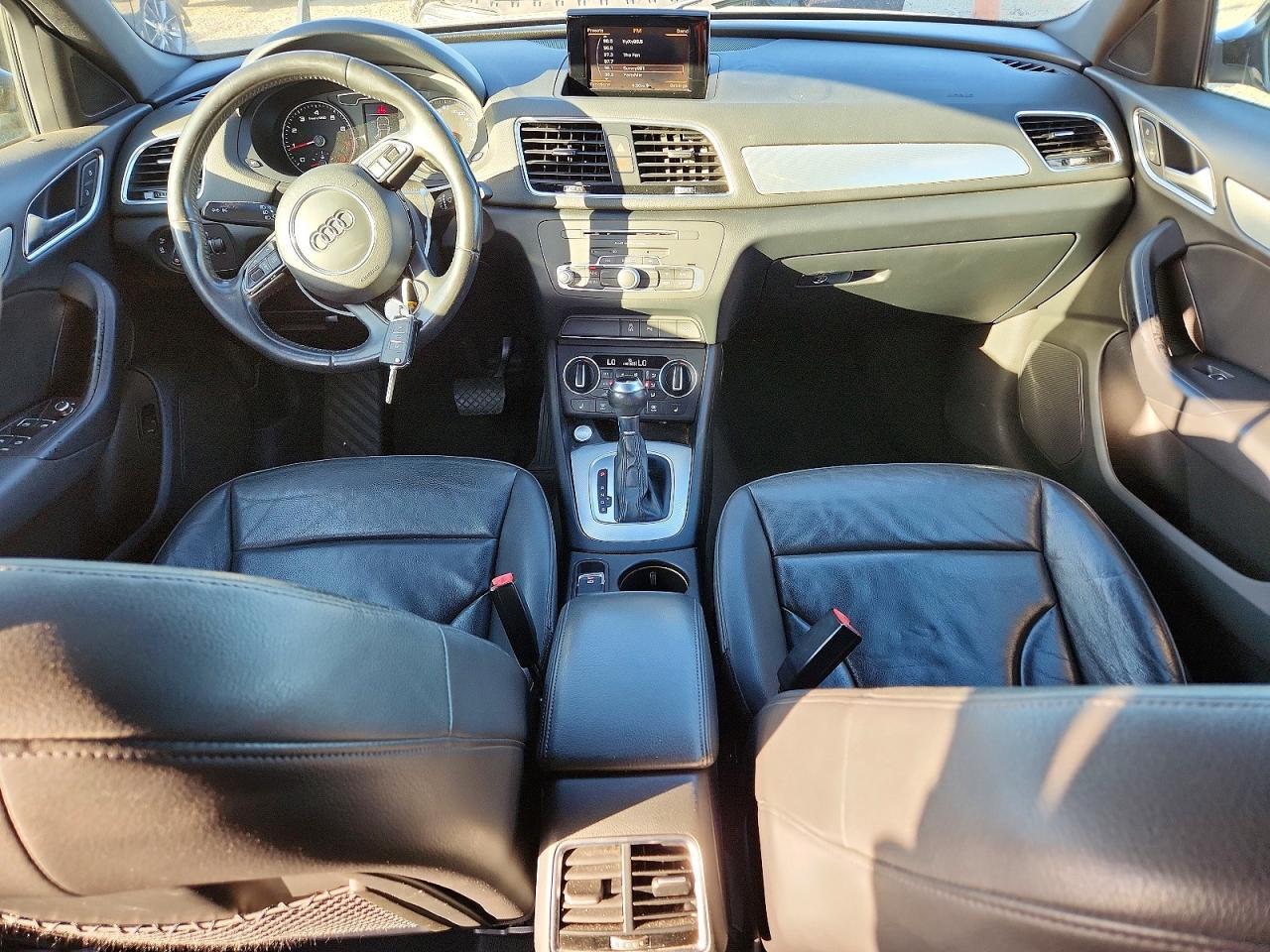 2016 Audi Q3 Premium Plus - zdjęcie 8