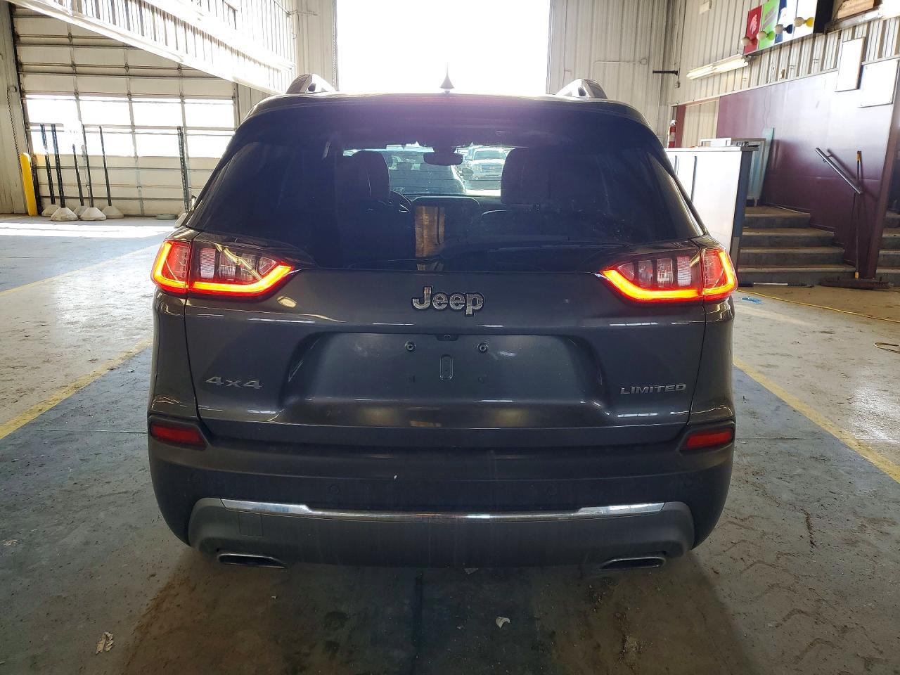 2019 Jeep Cherokee Limited - zdjęcie 6