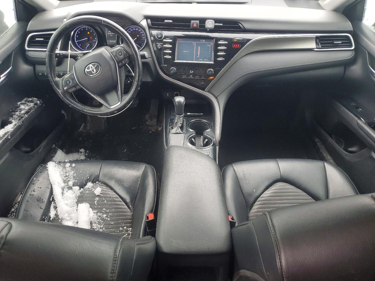 2018 Toyota Camry L - zdjęcie 8