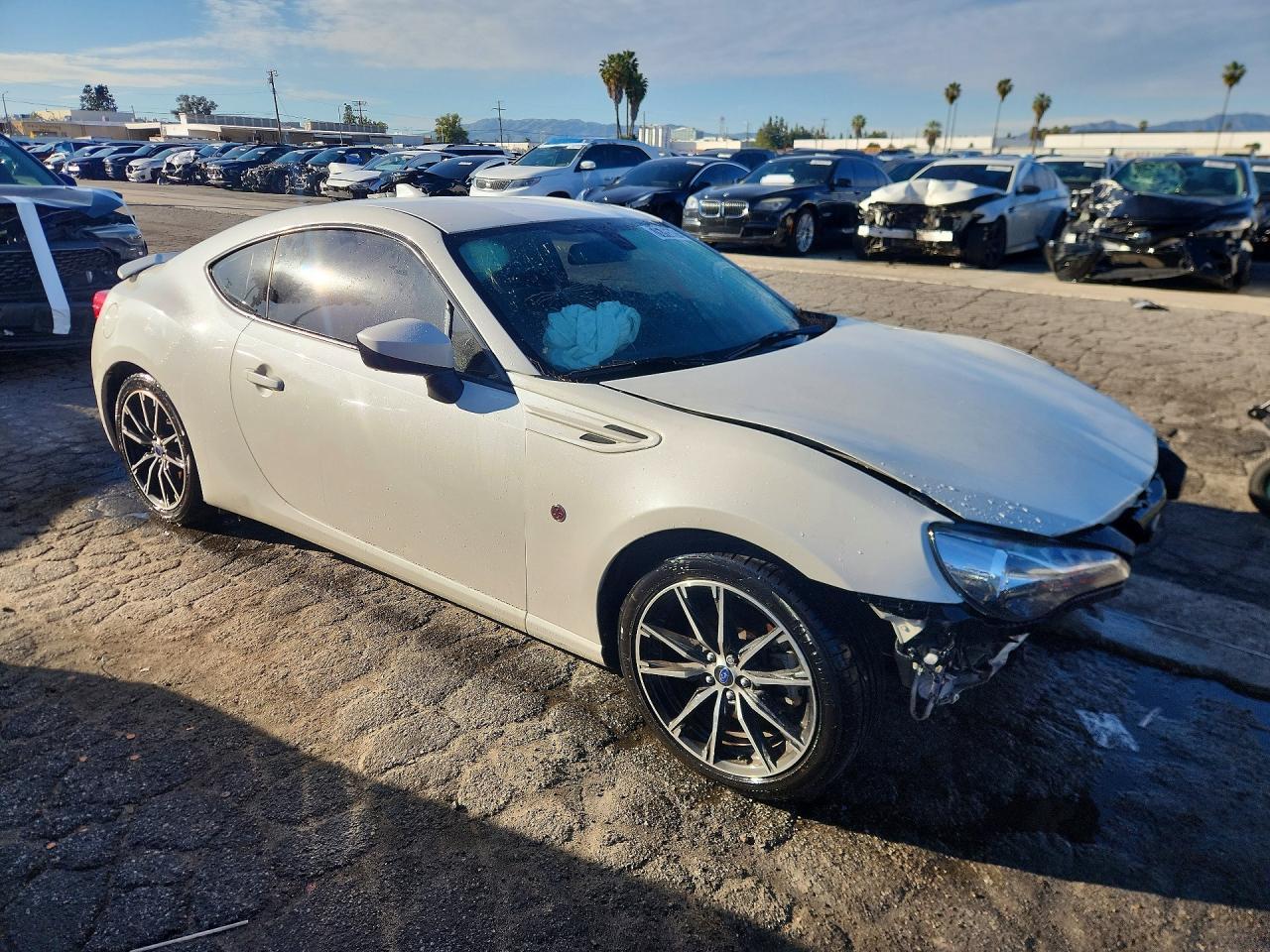 2019 Toyota 86 Base - zdjęcie 4
