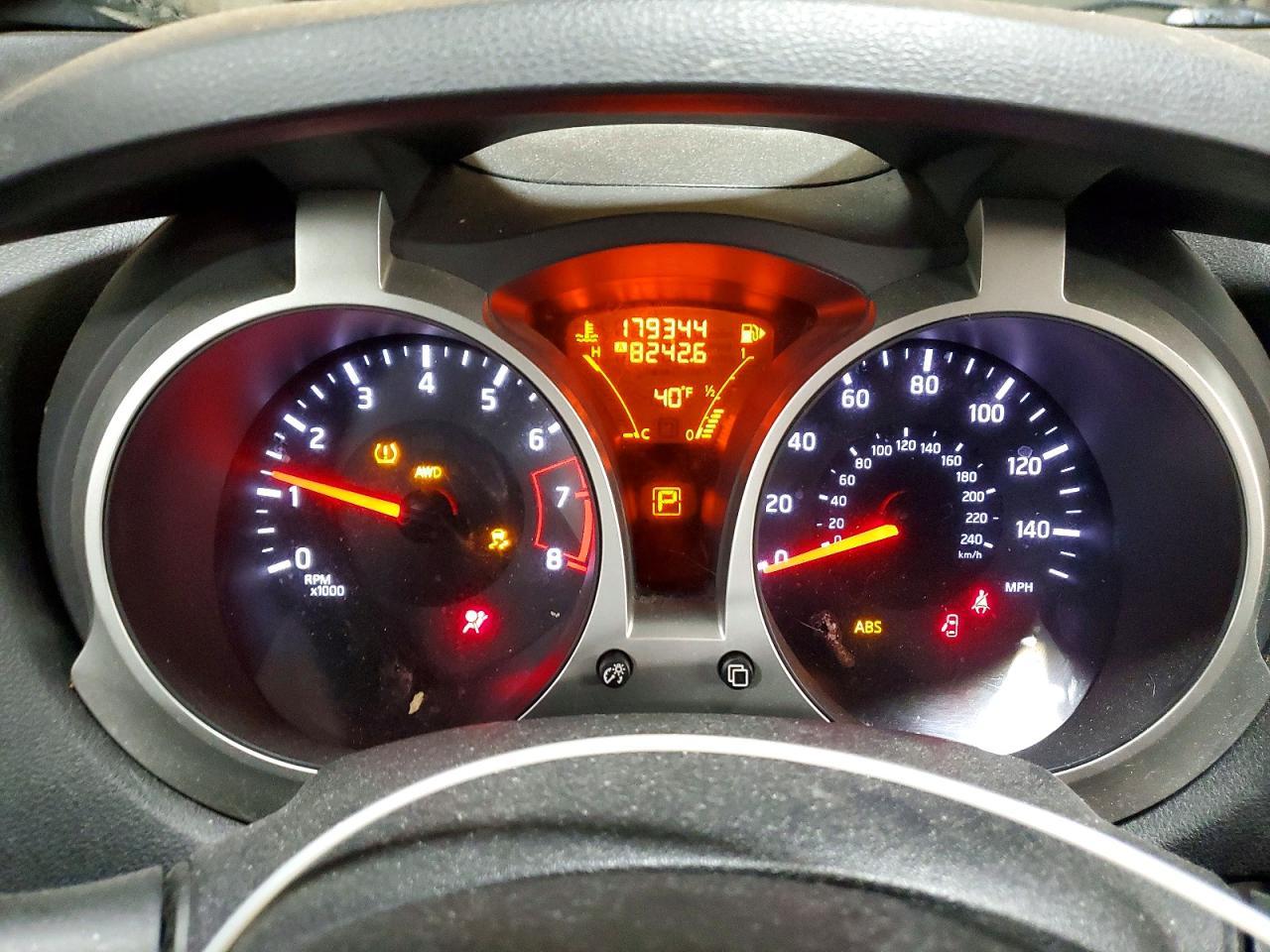 2015 Nissan Juke Sv - zdjęcie 9