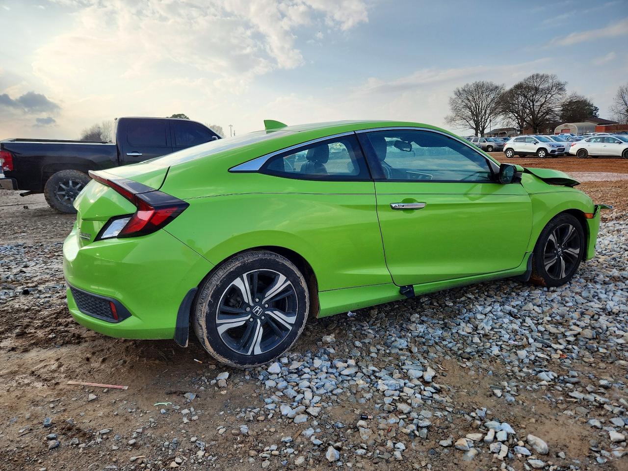 2017 Honda Civic Touring - zdjęcie 3