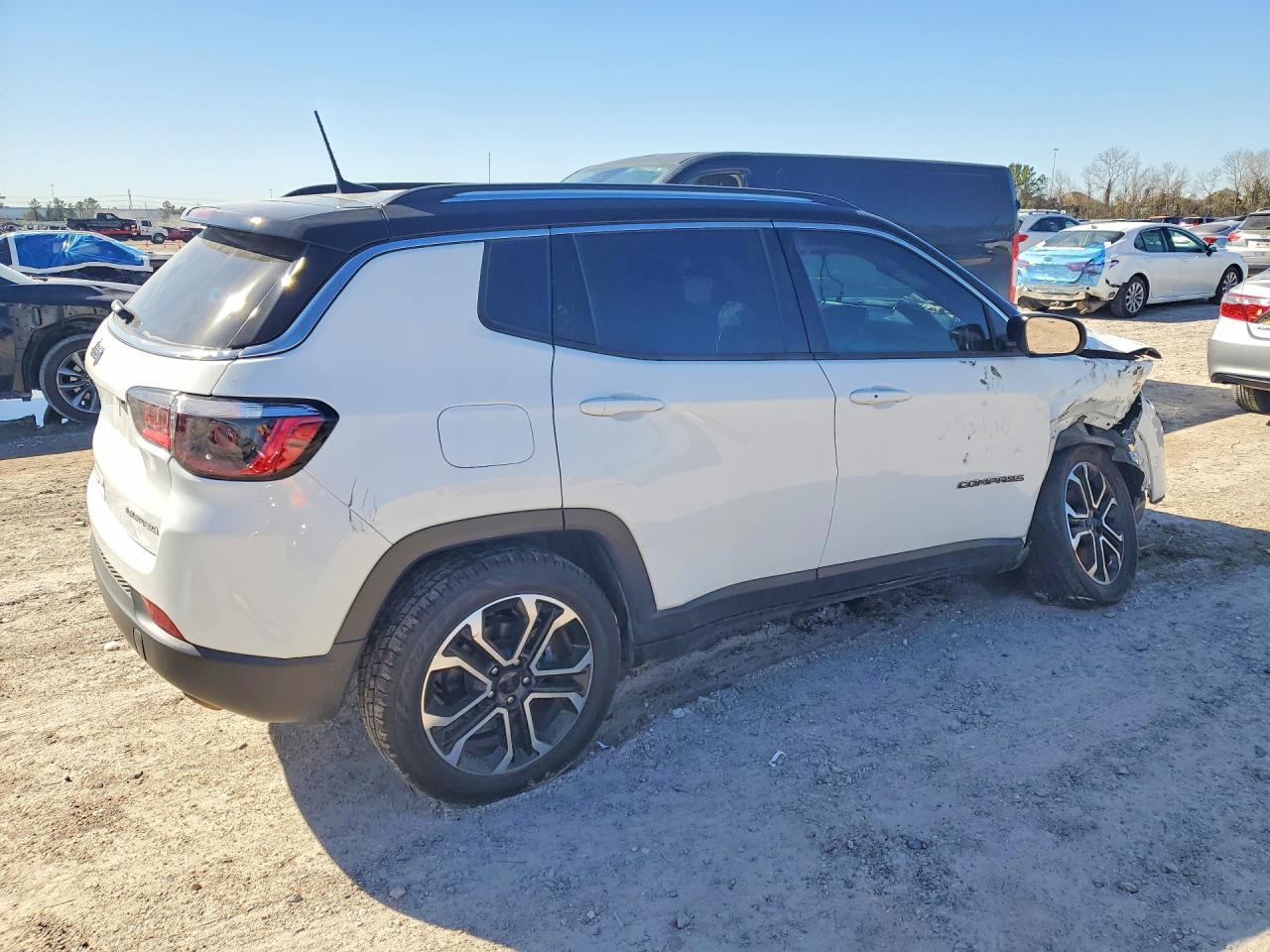 2022 Jeep Compass Limited - zdjęcie 3