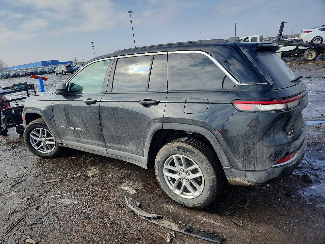 2024 Jeep Grand Cherokee Laredo - zdjęcie 2