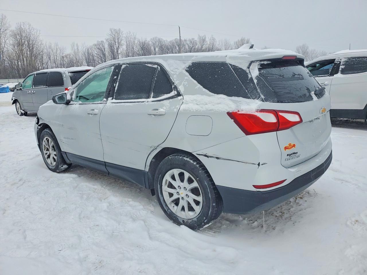 2019 Chevrolet Equinox Ls - zdjęcie 2