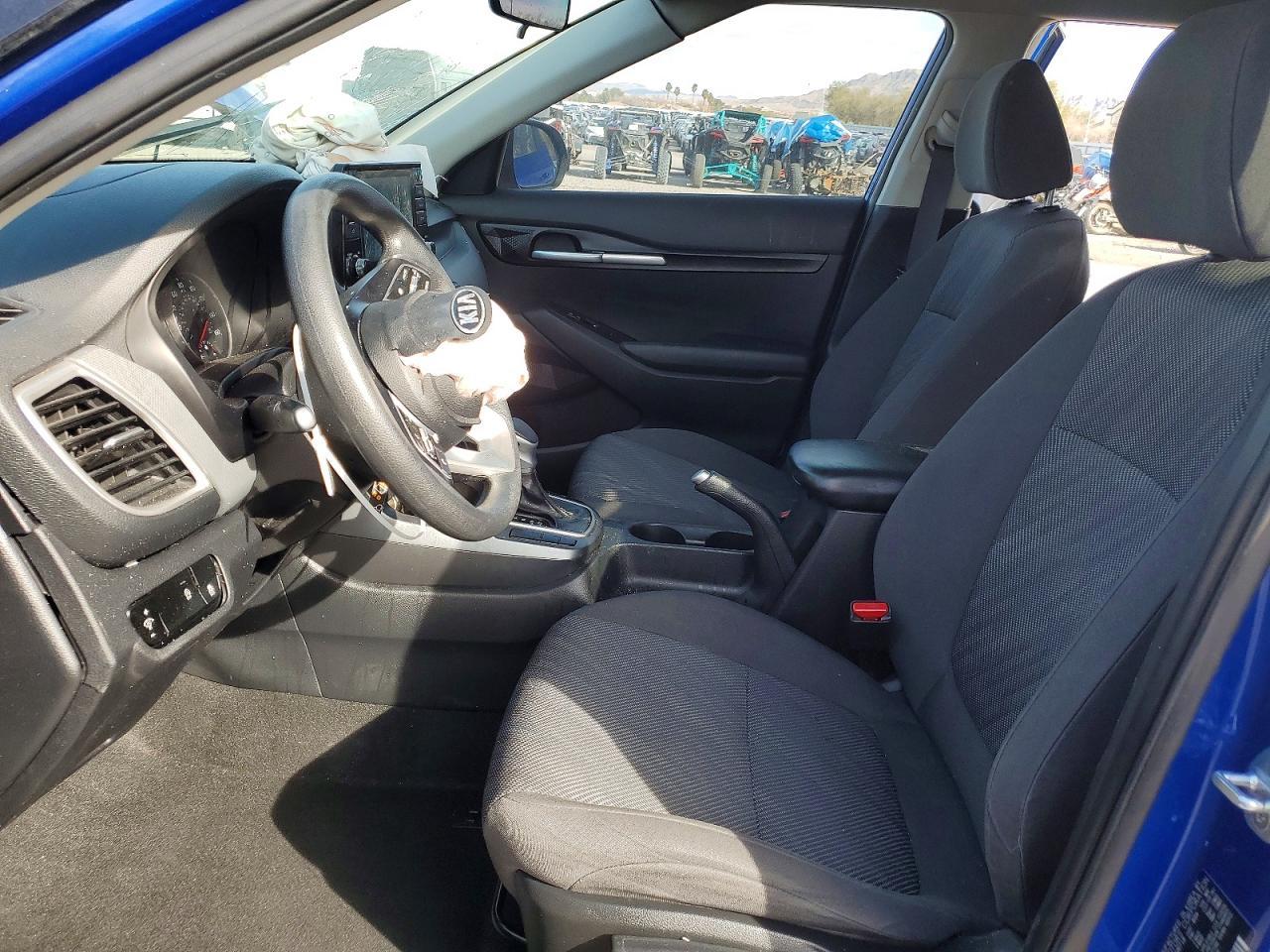 2021 Kia Seltos Lx - zdjęcie 7