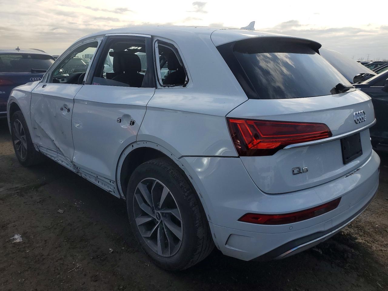 2021 Audi Q5 Premium Plus - zdjęcie 2