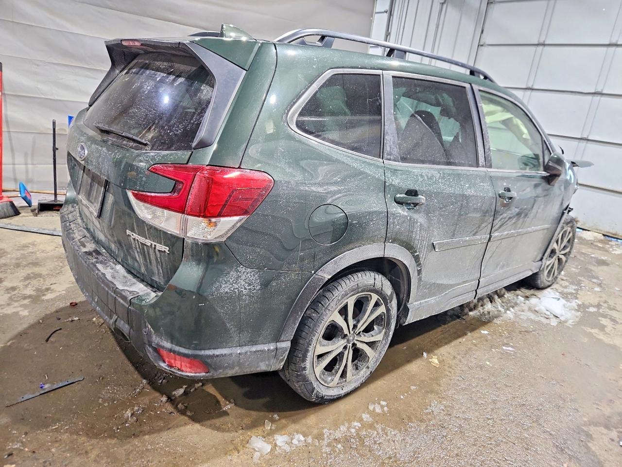 2023 Subaru Forester Limited - zdjęcie 3