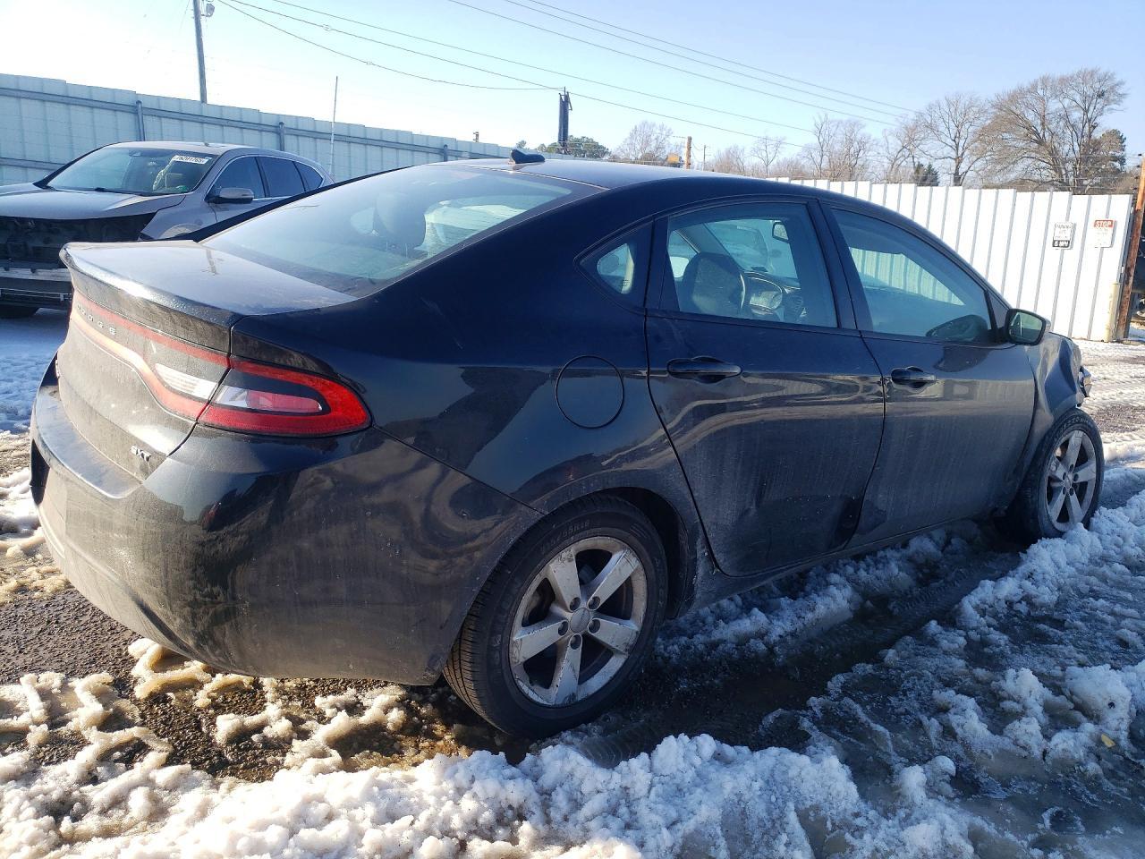 2016 Dodge Dart Sxt - zdjęcie 3