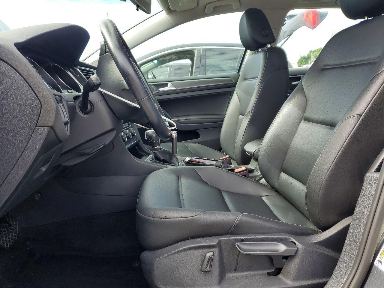 2018 Volkswagen Golf Sportwagen S - zdjęcie 7