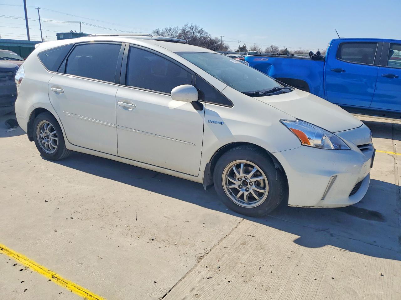 2013 Toyota Prius V - zdjęcie 4