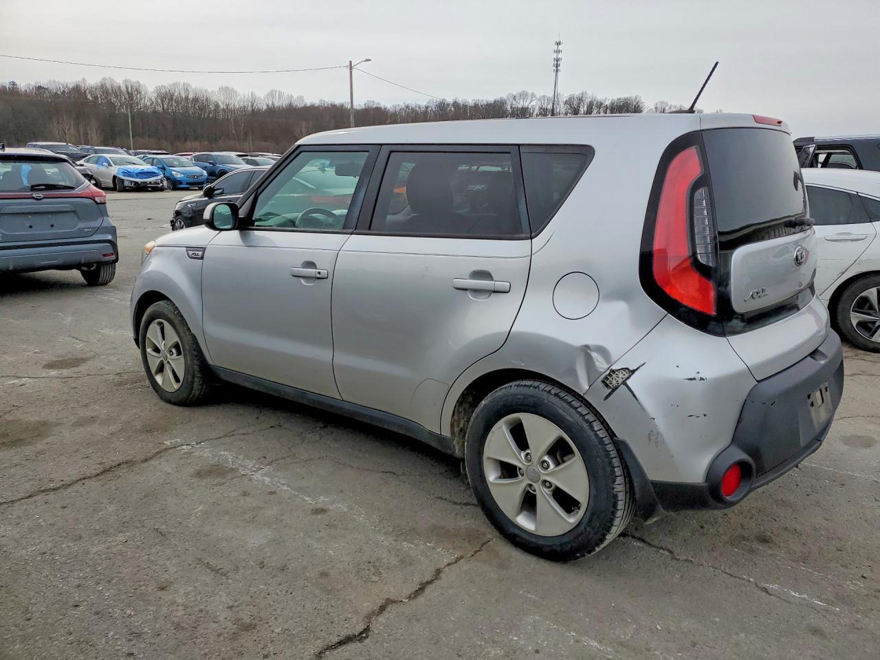 2015 Kia Soul Base - zdjęcie 2
