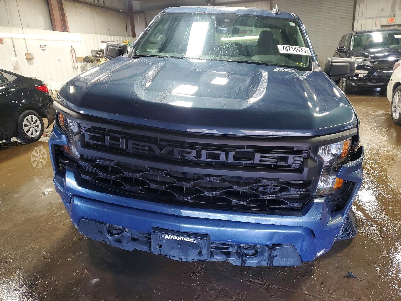 2024 Chevrolet Silverado K1500 Custom - zdjęcie 5