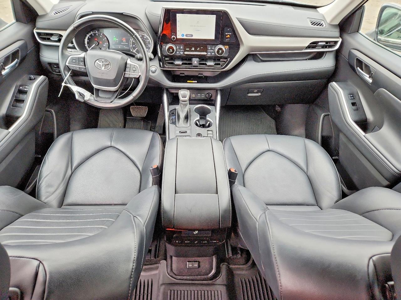 2023 Toyota Highlander L - zdjęcie 8