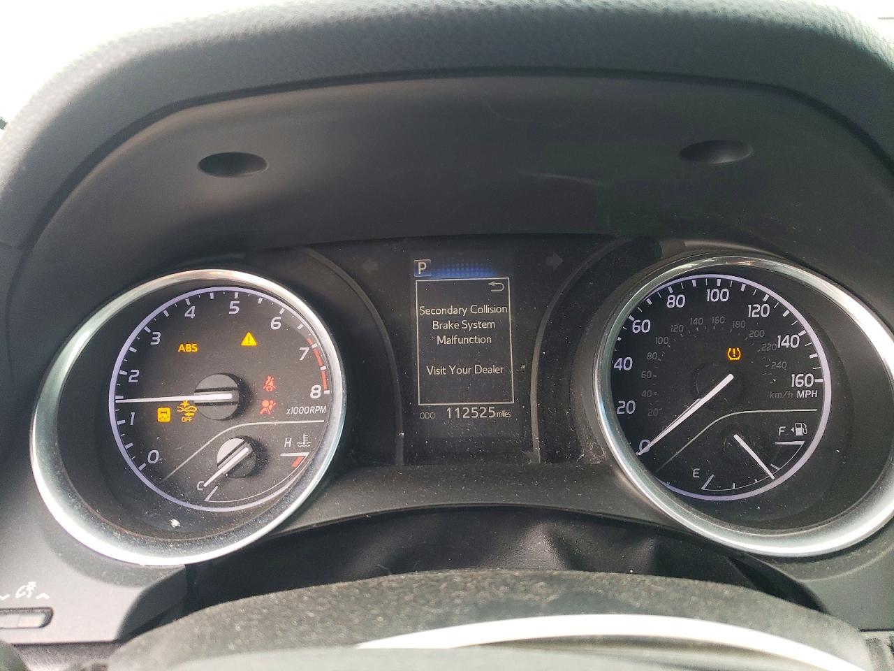 2018 Toyota Camry Le - zdjęcie 9