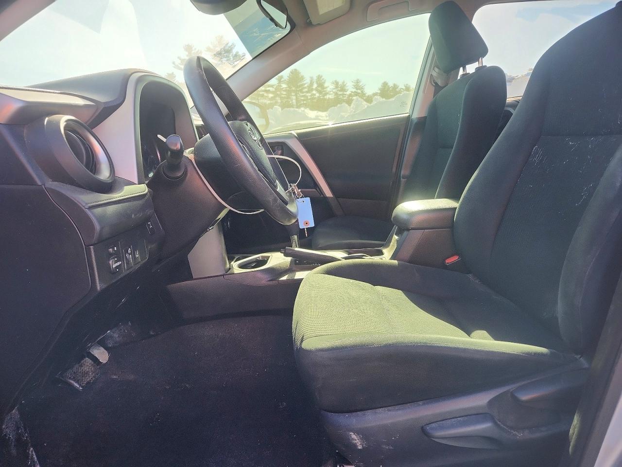 2017 Toyota Rav4 Le - zdjęcie 7