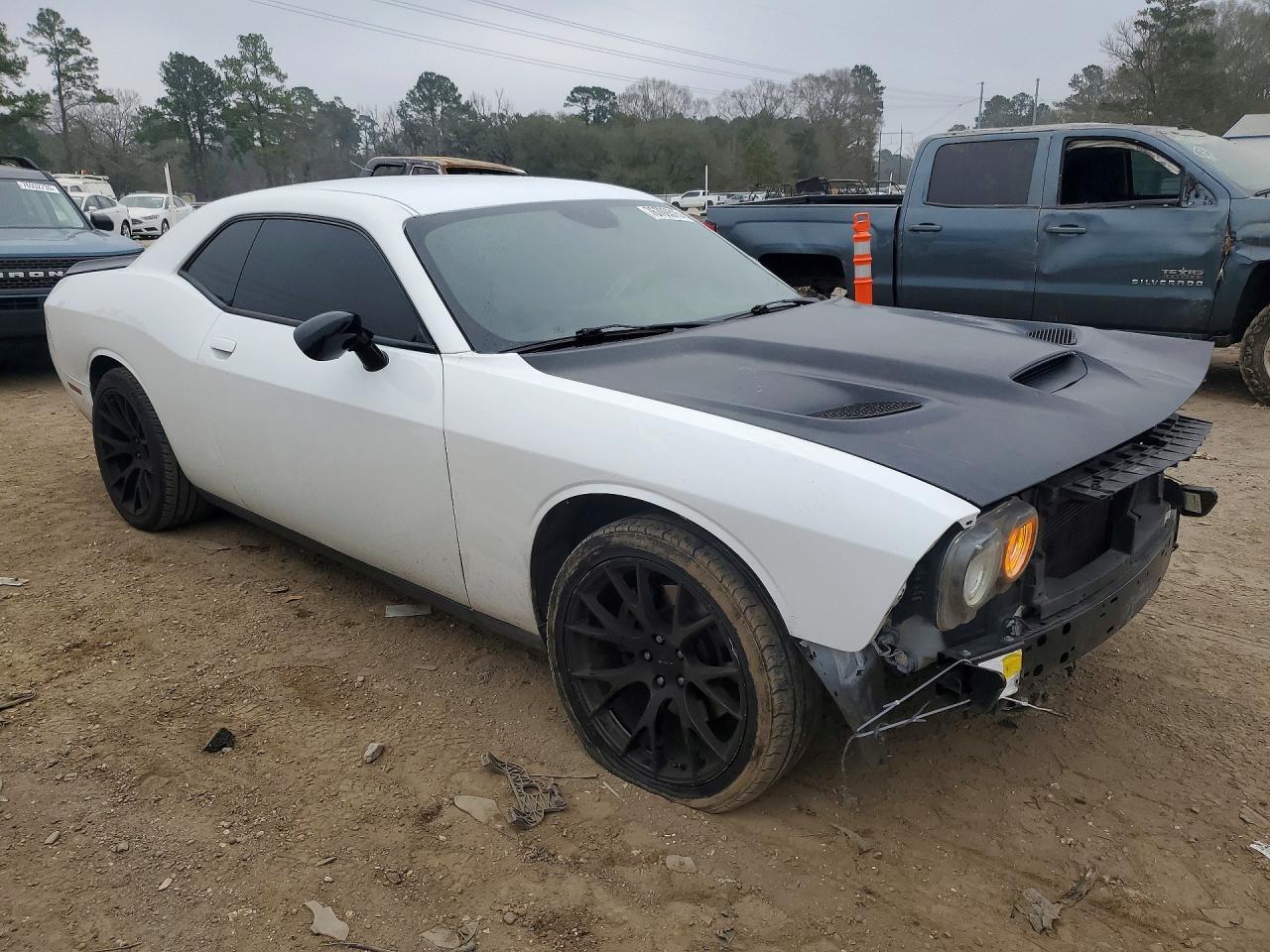 2018 Dodge Challenger R/T - zdjęcie 4