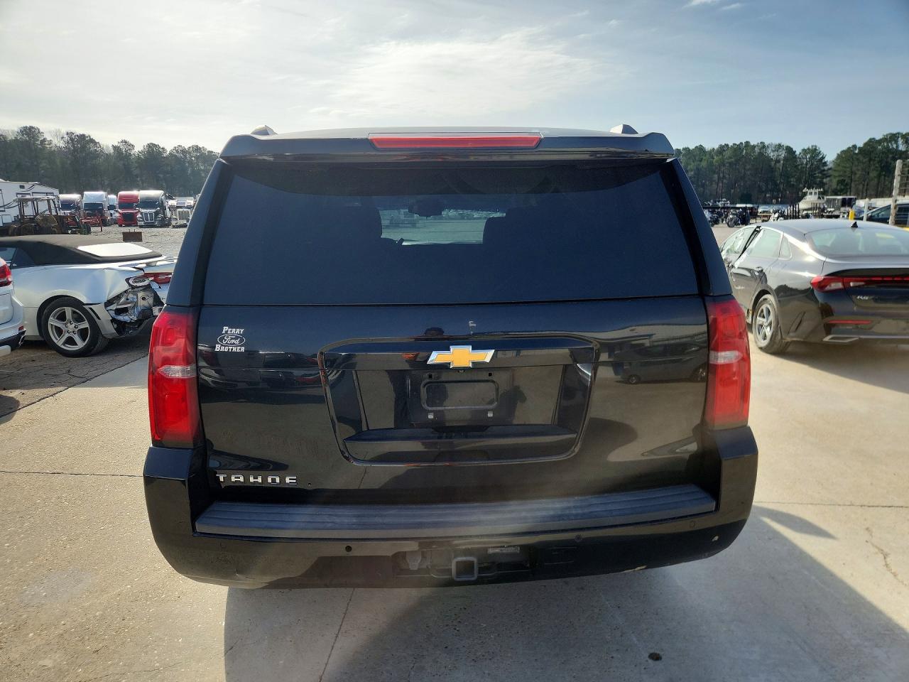 2015 Chevrolet Tahoe C1500 Lt - zdjęcie 6