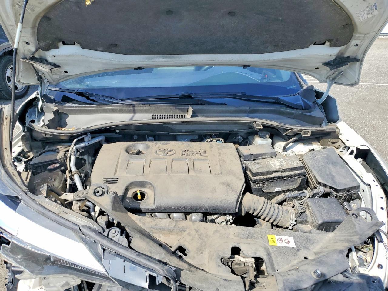 2020 Toyota C-Hr Xle - zdjęcie 11