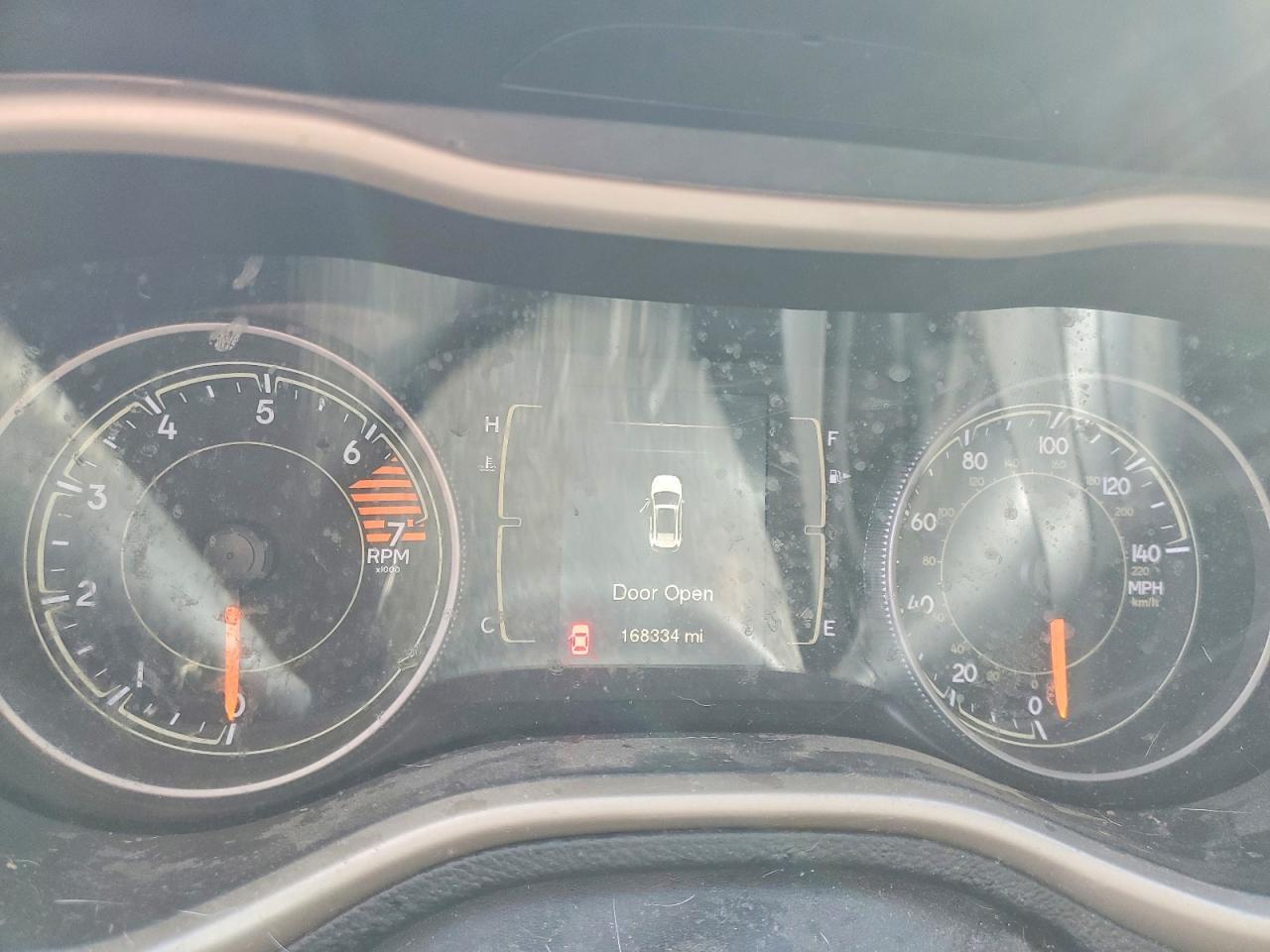 2017 Jeep Cherokee Latitude - zdjęcie 9