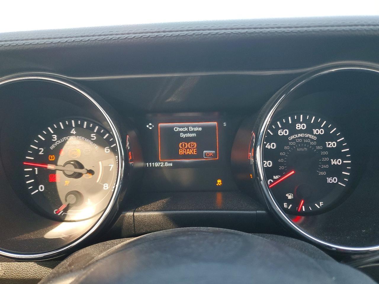 2015 Ford Mustang - zdjęcie 9