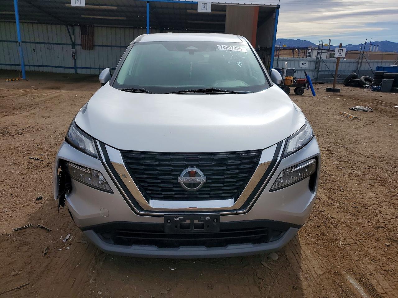 2023 Nissan Rogue Sv - zdjęcie 5