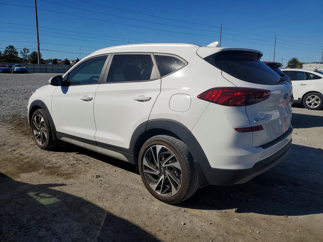 2020 Hyundai Tucson Limited - zdjęcie 2