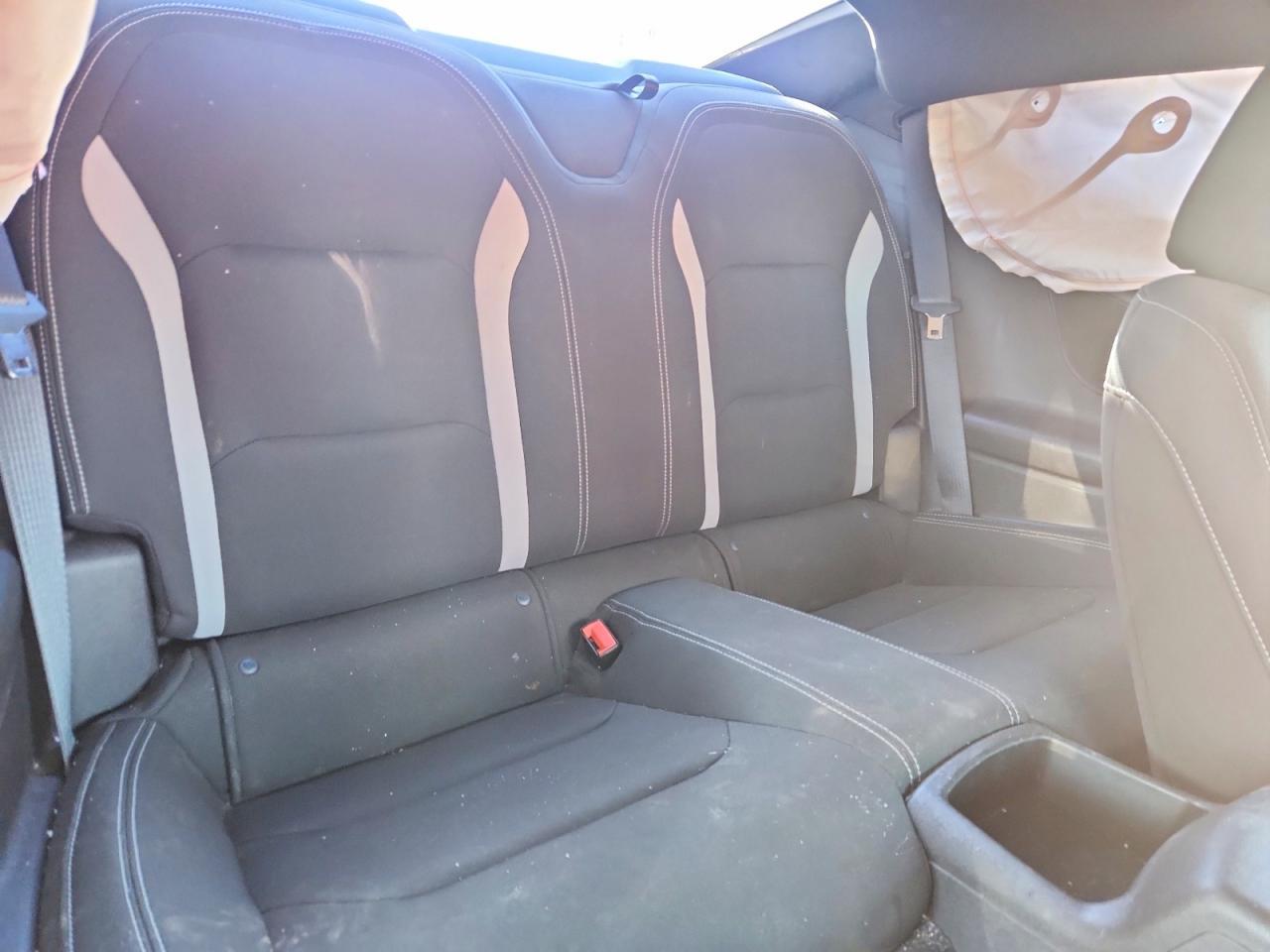 2020 Chevrolet Camaro Ls - zdjęcie 10