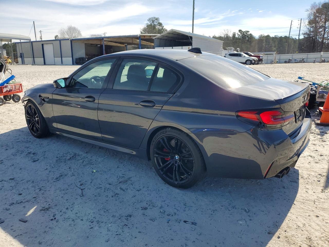 2021 BMW M5 - zdjęcie 2