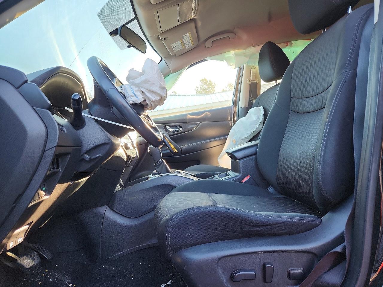 2017 Nissan Rogue S - zdjęcie 7