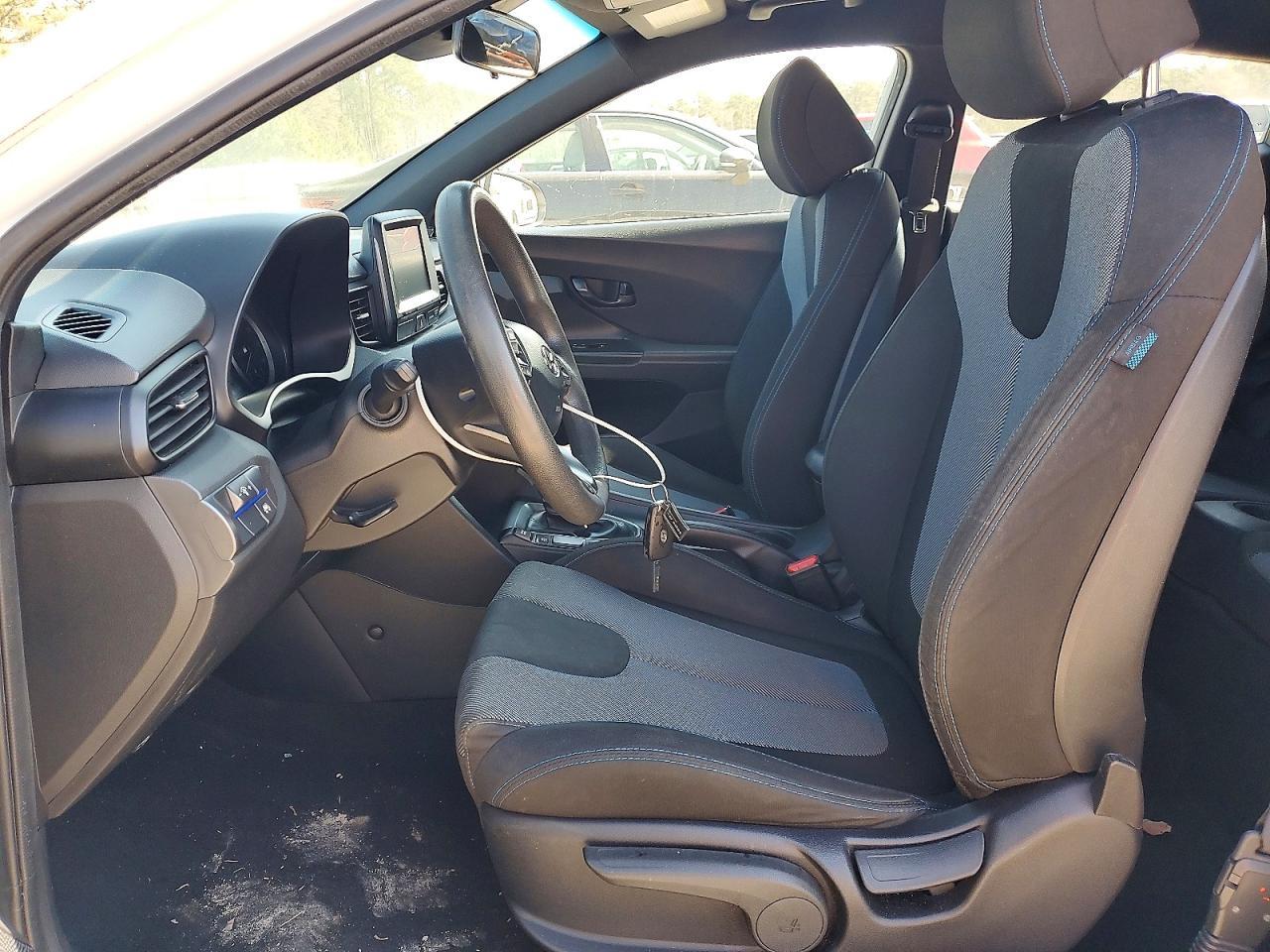 2019 Hyundai Veloster Base - zdjęcie 7