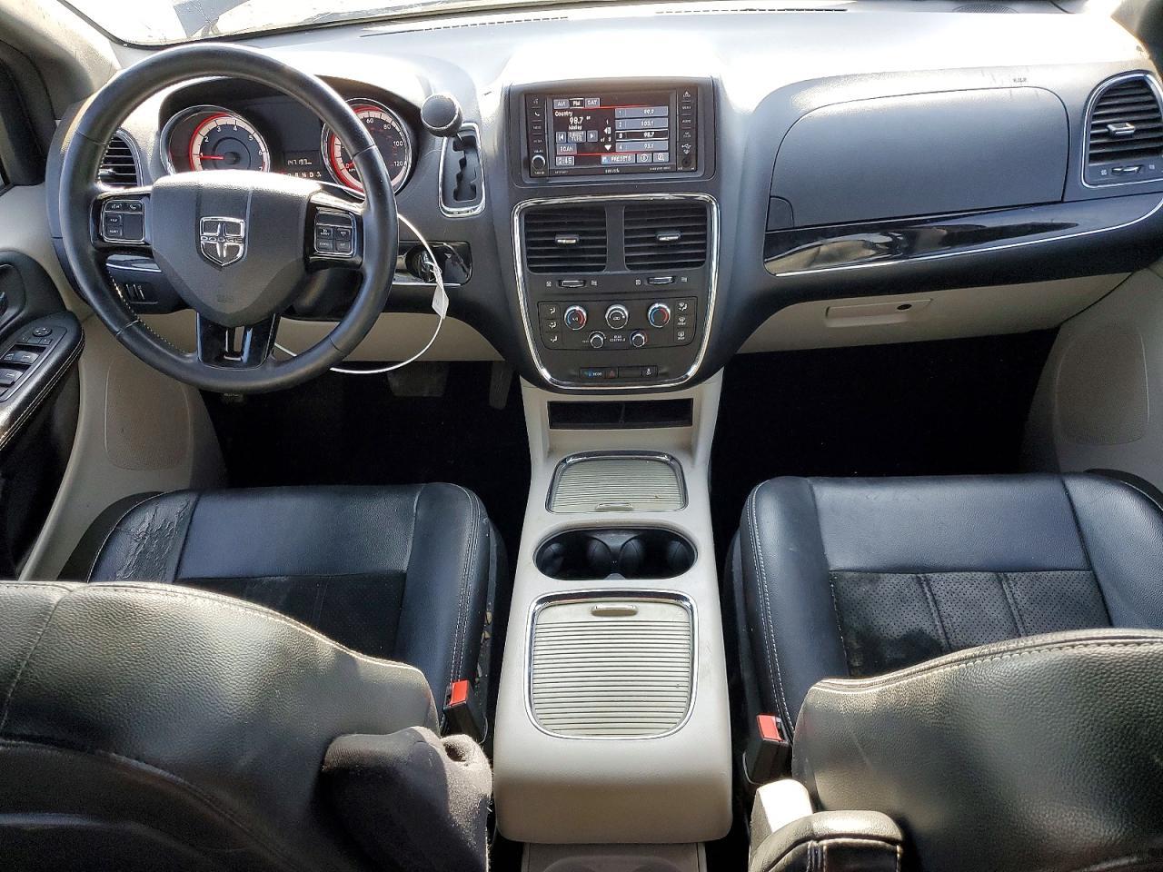 2017 Dodge Grand Caravan Sxt - zdjęcie 8