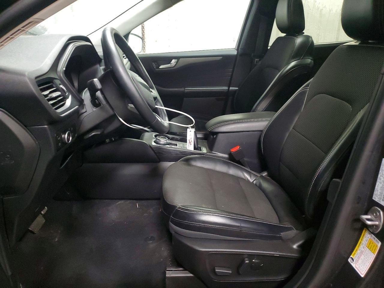 2023 Ford Escape - zdjęcie 7