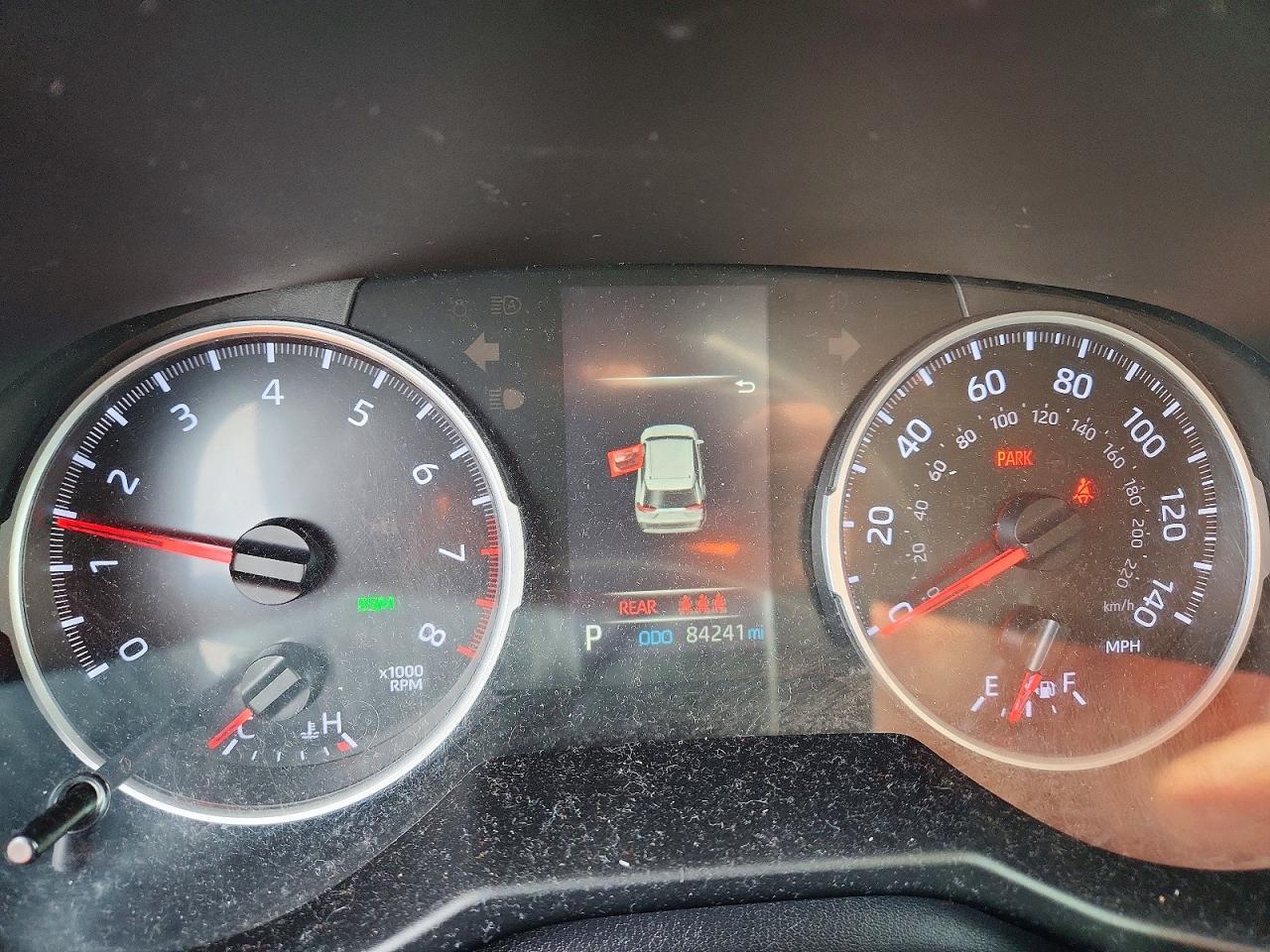 2020 Toyota Rav4 Xle - zdjęcie 9