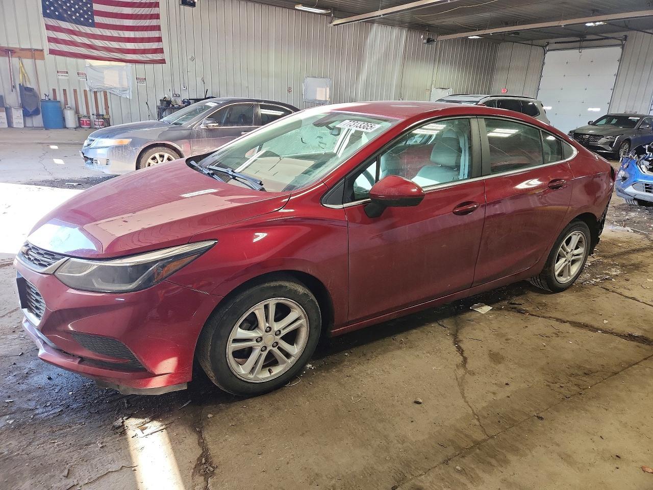 2017 Chevrolet Cruze Lt - zdjęcie główne