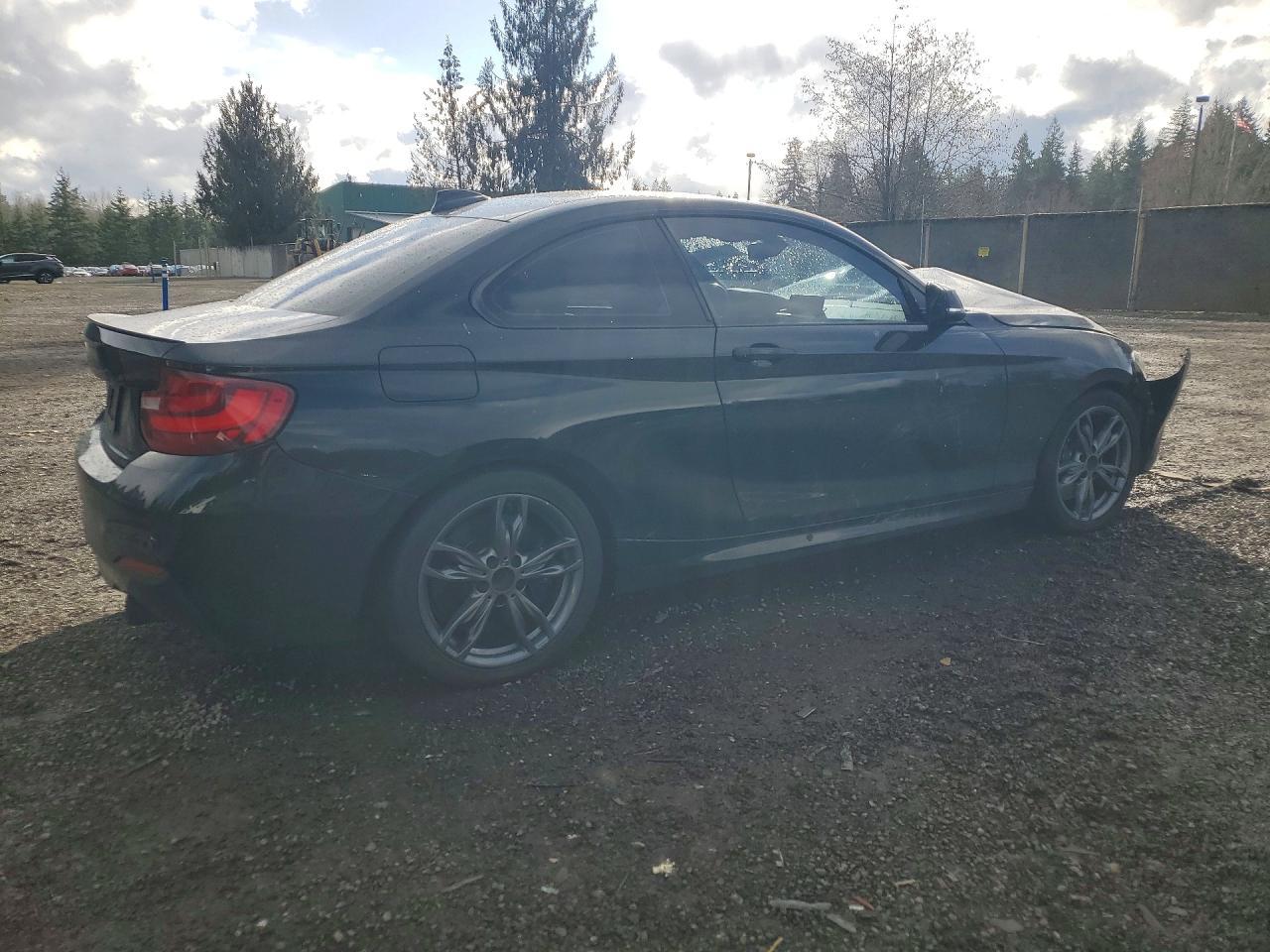 2016 BMW M235I - zdjęcie 3