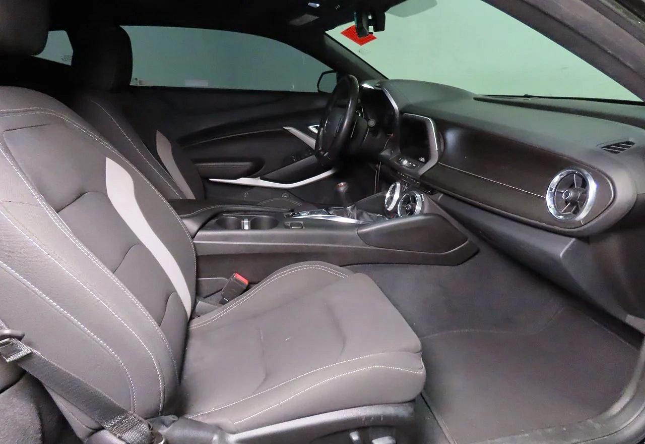 2022 Chevrolet Camaro Lt1 - zdjęcie 5