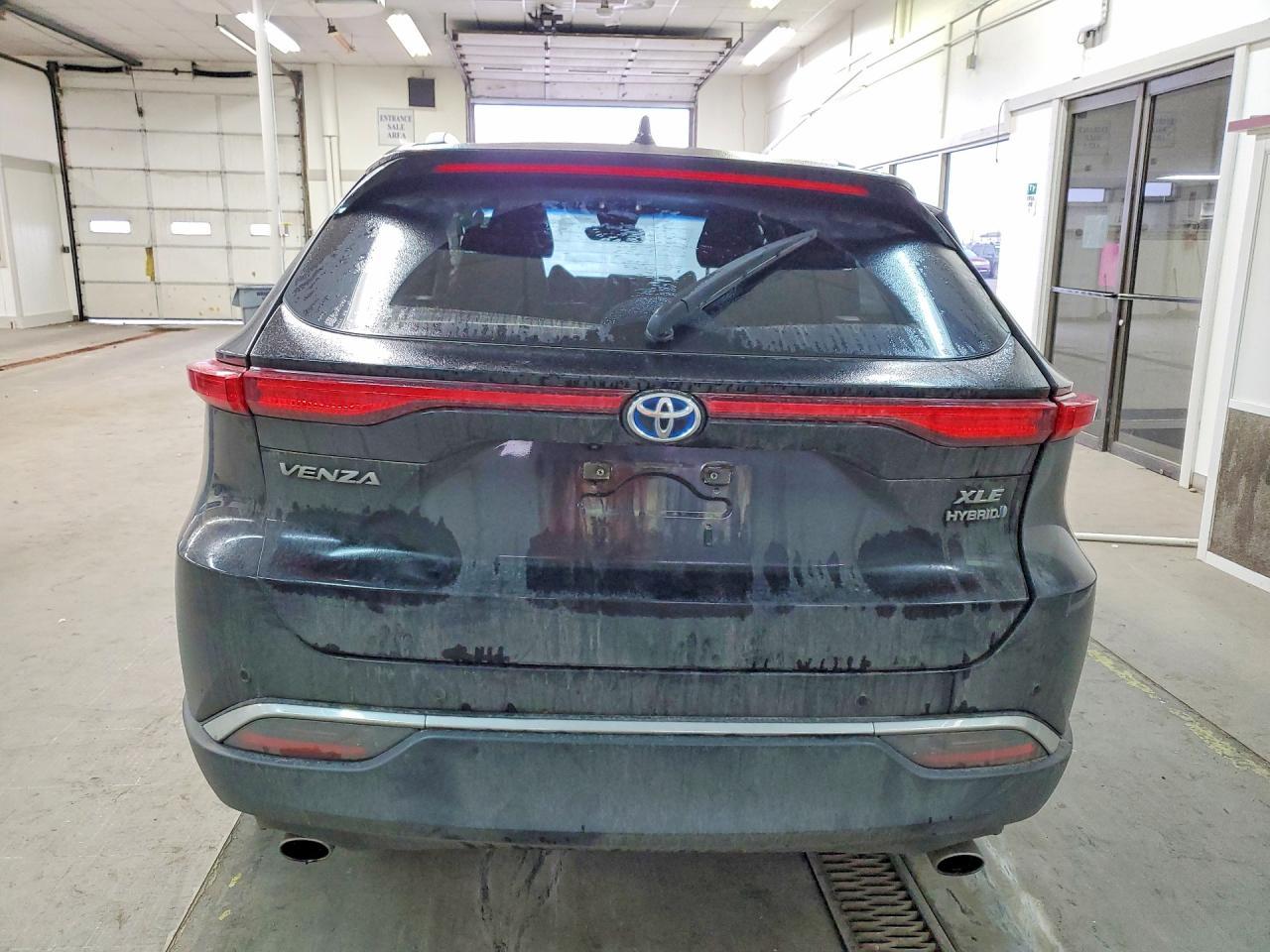 2021 Toyota Venza Le - zdjęcie 6