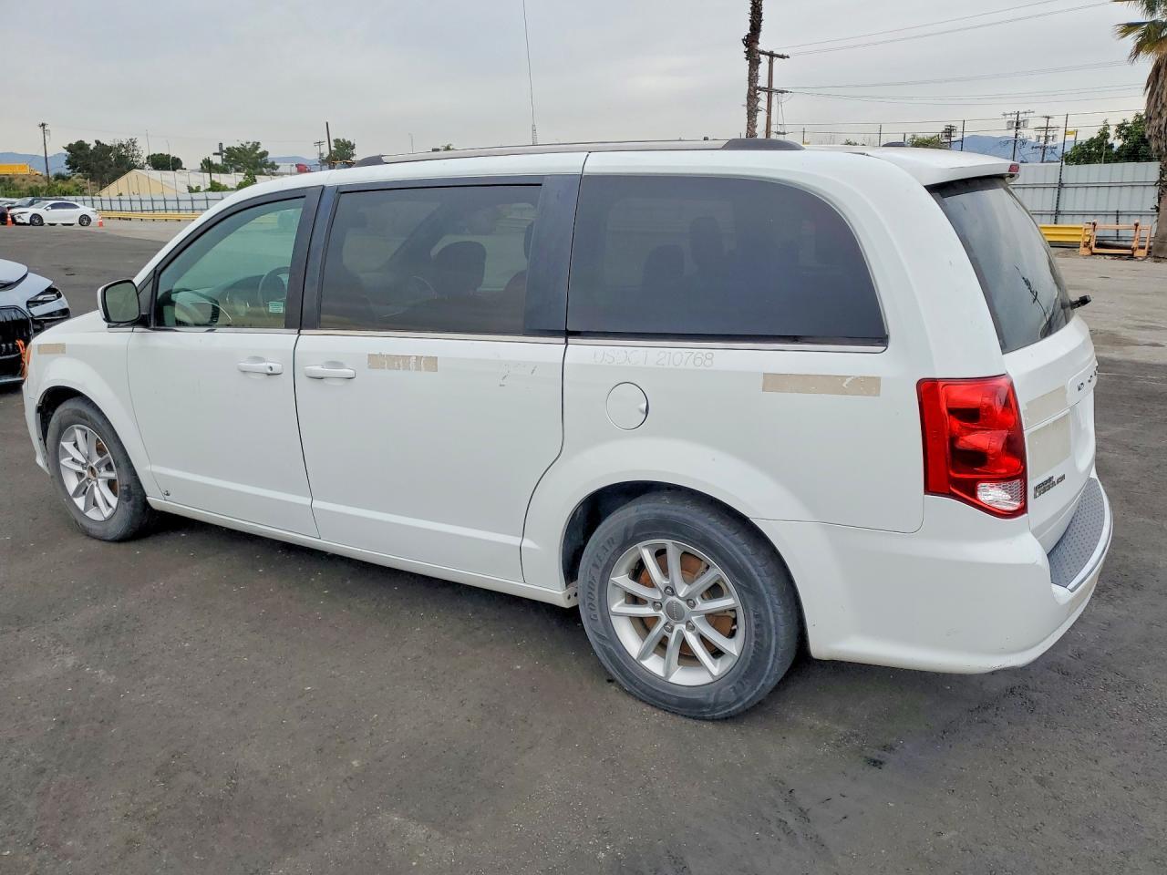 2019 Dodge Grand Caravan Sxt - zdjęcie 2