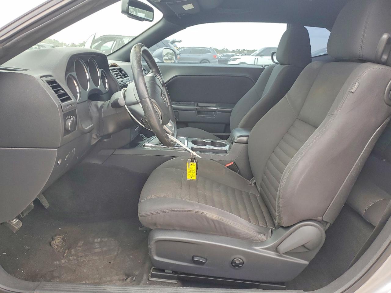 2014 Dodge Challenger Sxt - zdjęcie 7