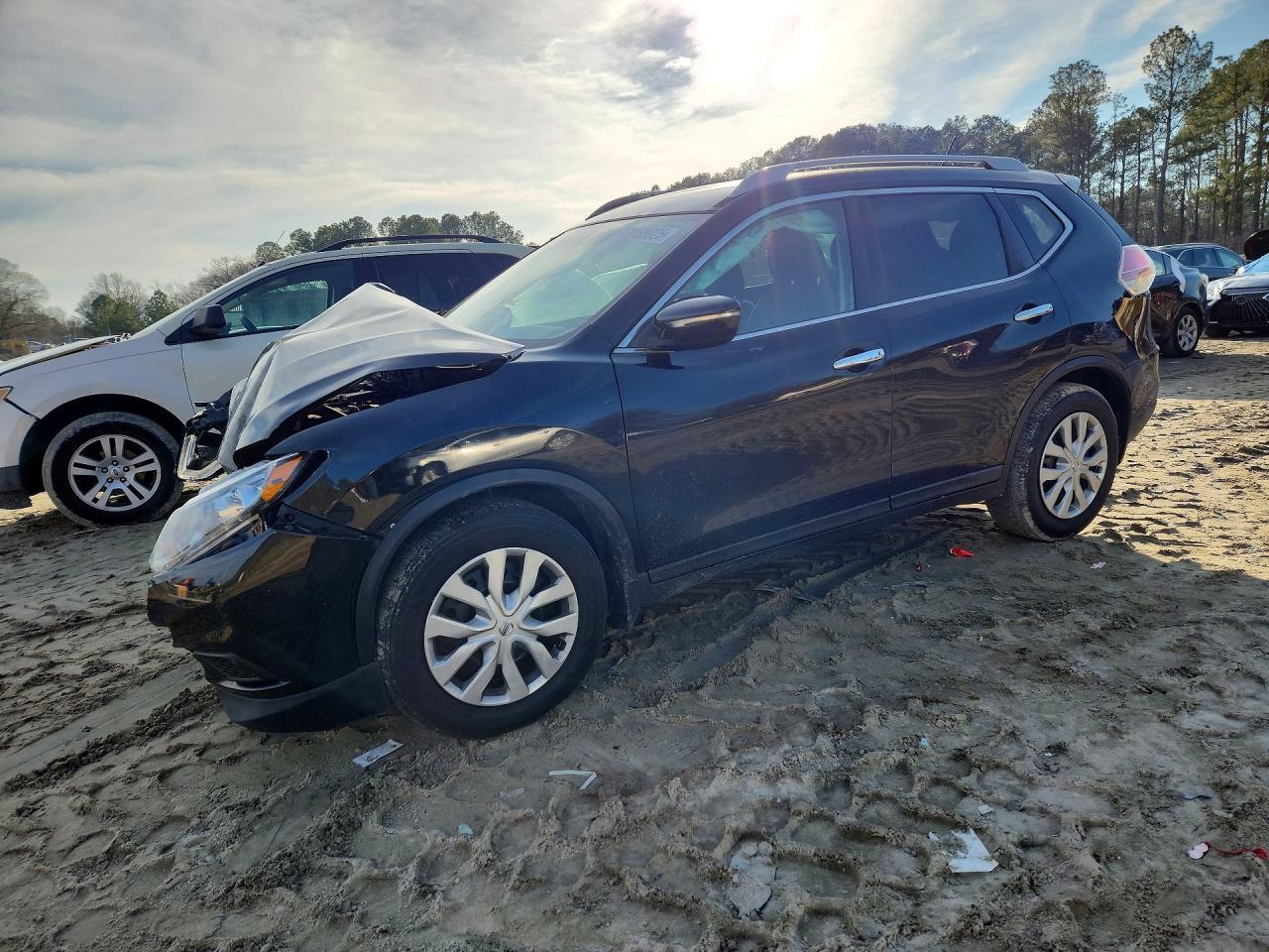 2016 Nissan Rogue S - zdjęcie główne