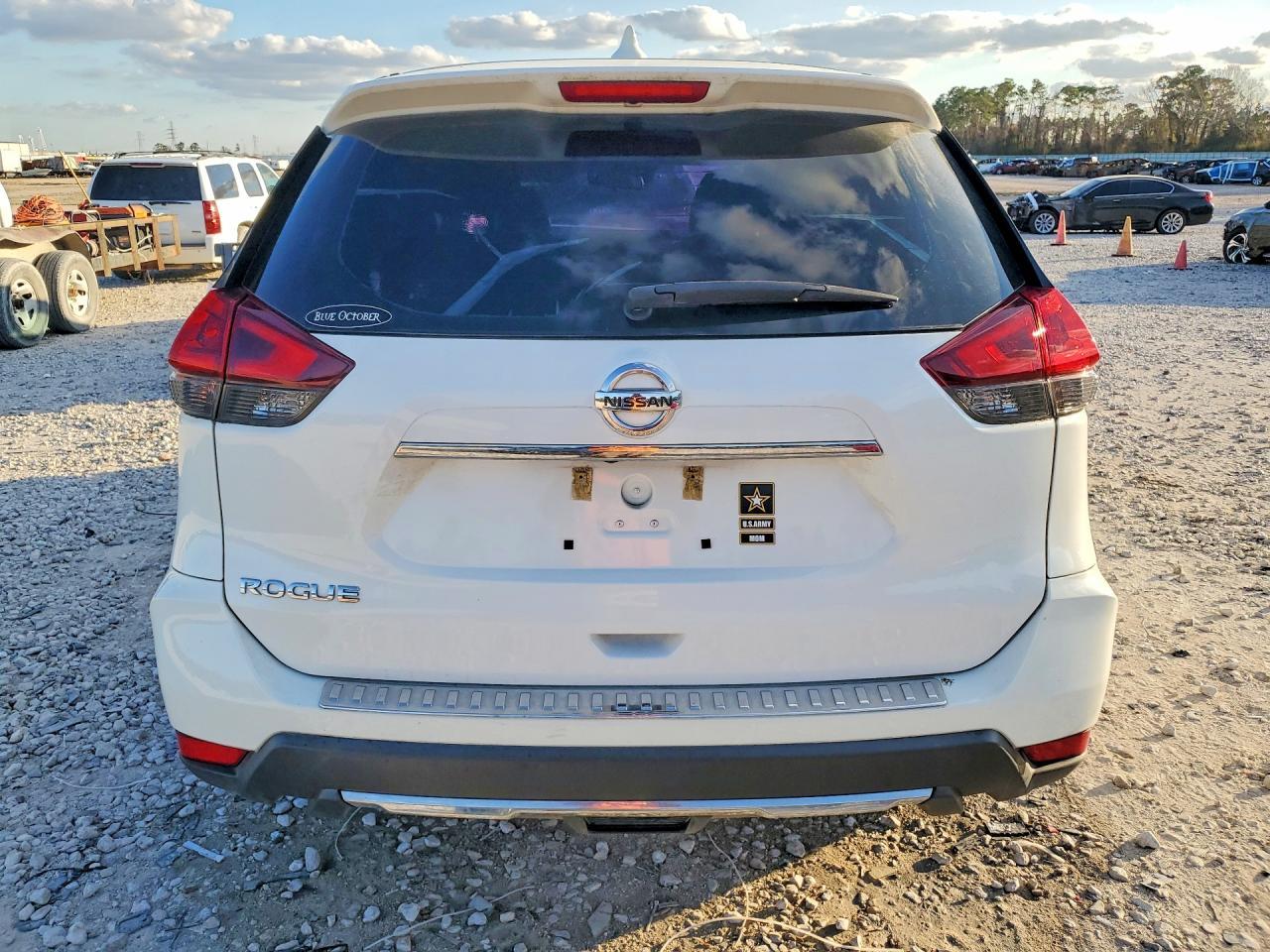 2020 Nissan Rogue S - zdjęcie 6