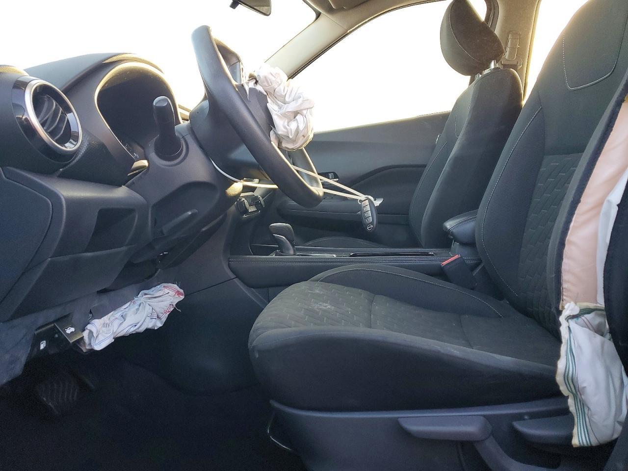 2022 Nissan Kicks Sv - zdjęcie 7