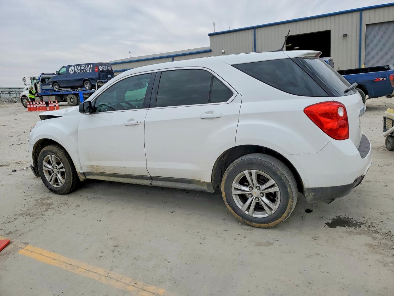 2013 Chevrolet Equinox Ls - zdjęcie 2