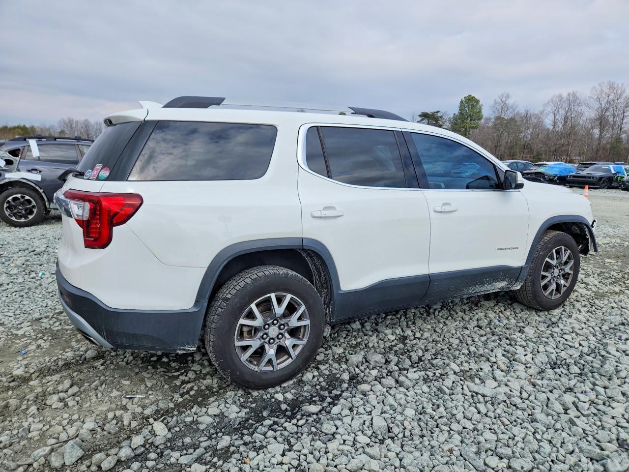2020 GMC Acadia Slt - zdjęcie 3